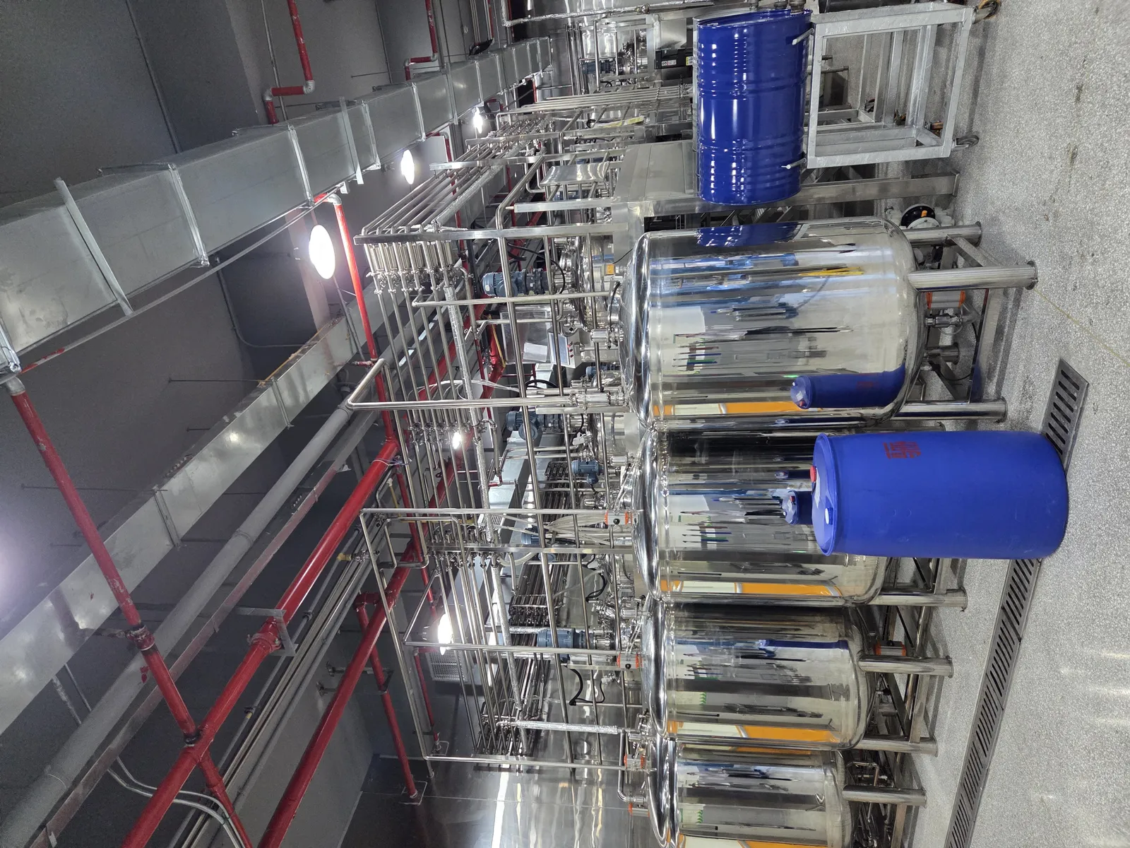 工厂生产车间及不锈钢生产设备